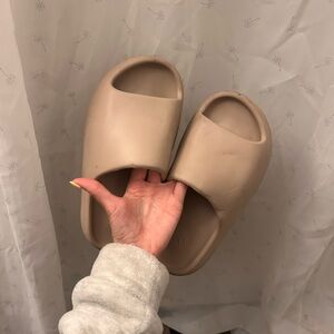 Yeezy Slides